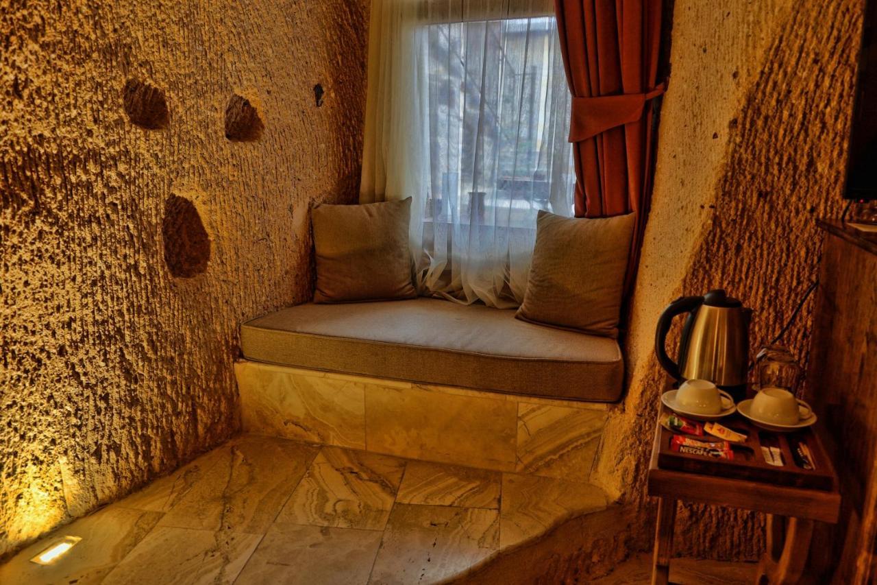 Eyes Of Cappadocia Cave Hotel Учисар Экстерьер фото