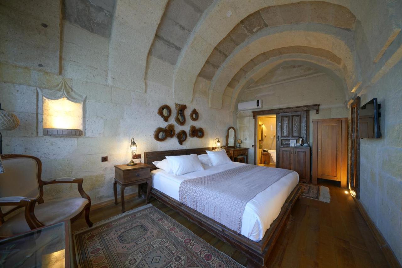 Eyes Of Cappadocia Cave Hotel Учисар Экстерьер фото